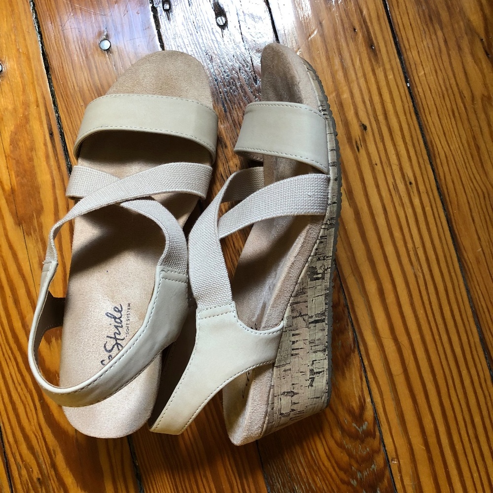 Life Stride Mexico Wedge Sandal, Tan, Size 7.5